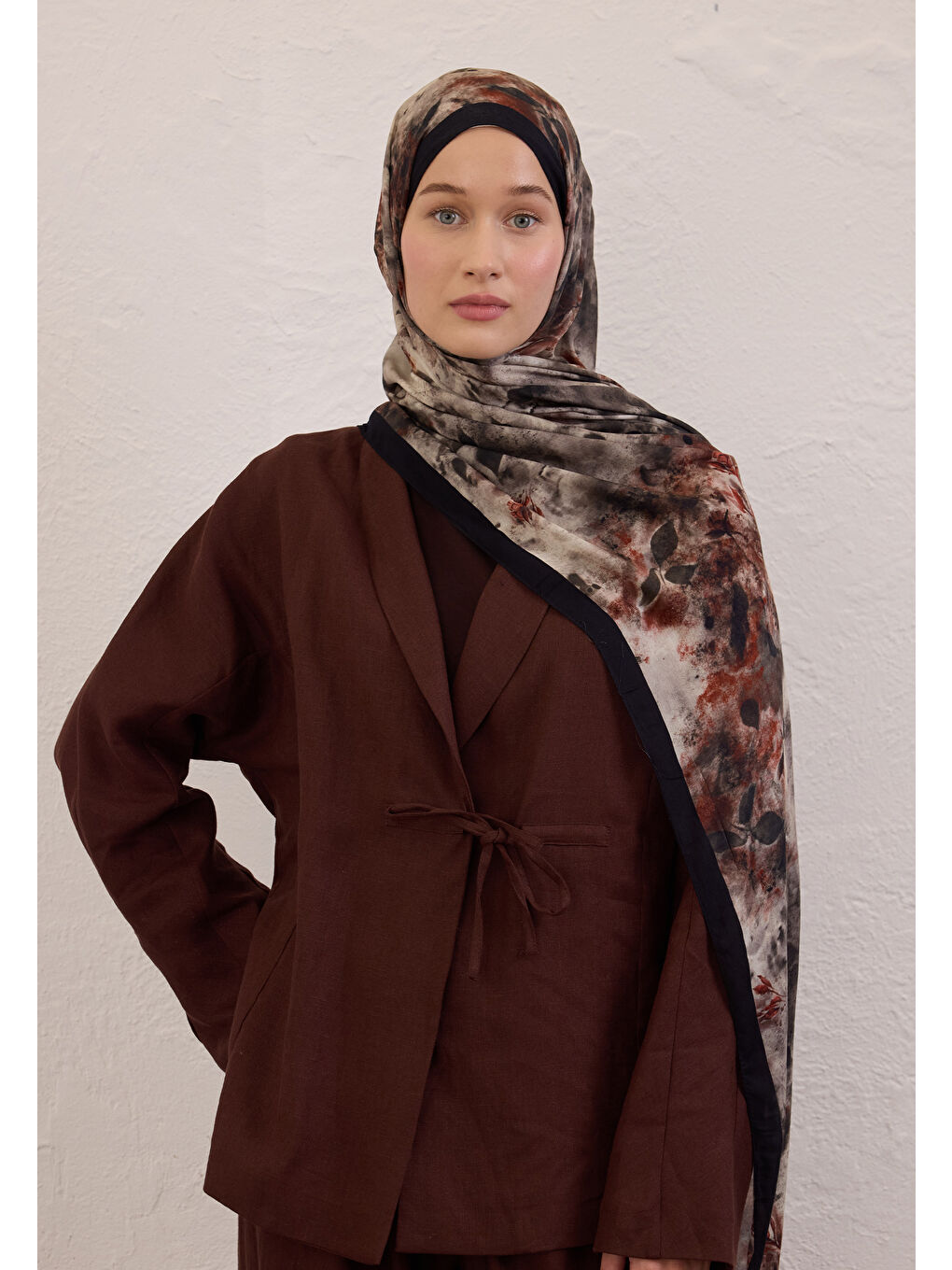 Naomı Desen Rami Şal Siyah-1