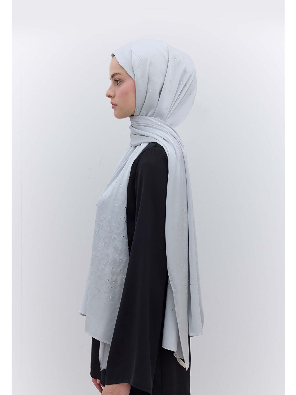 Gri Strass Taşlı İpeksi Şal Gümüş-3