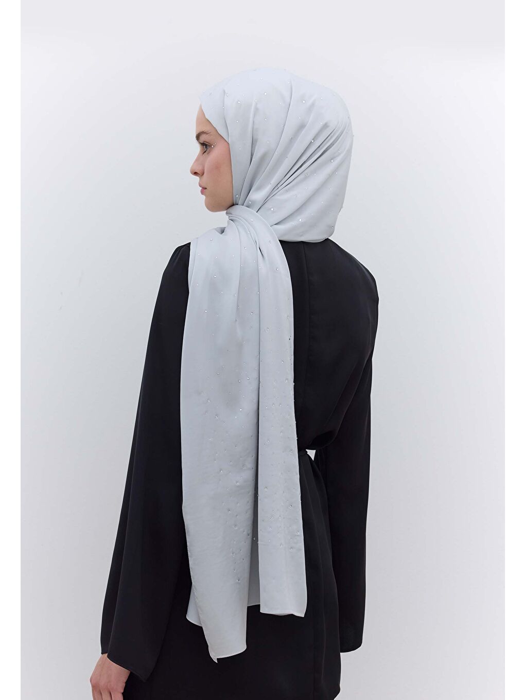 Gri Strass Taşlı İpeksi Şal Gümüş-4