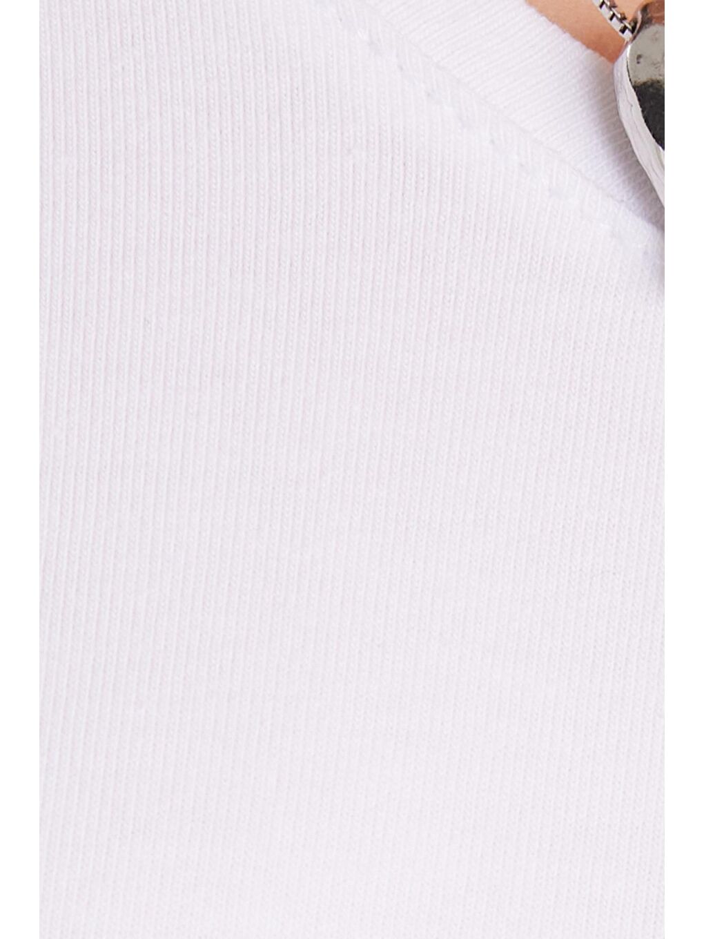 Kadın Slim Fit Dar Kesim Pamuklu Yumuşak Dokulu Elastanlı Esnek Kumaş Düz Basic Beyaz V Yaka Tişört-5