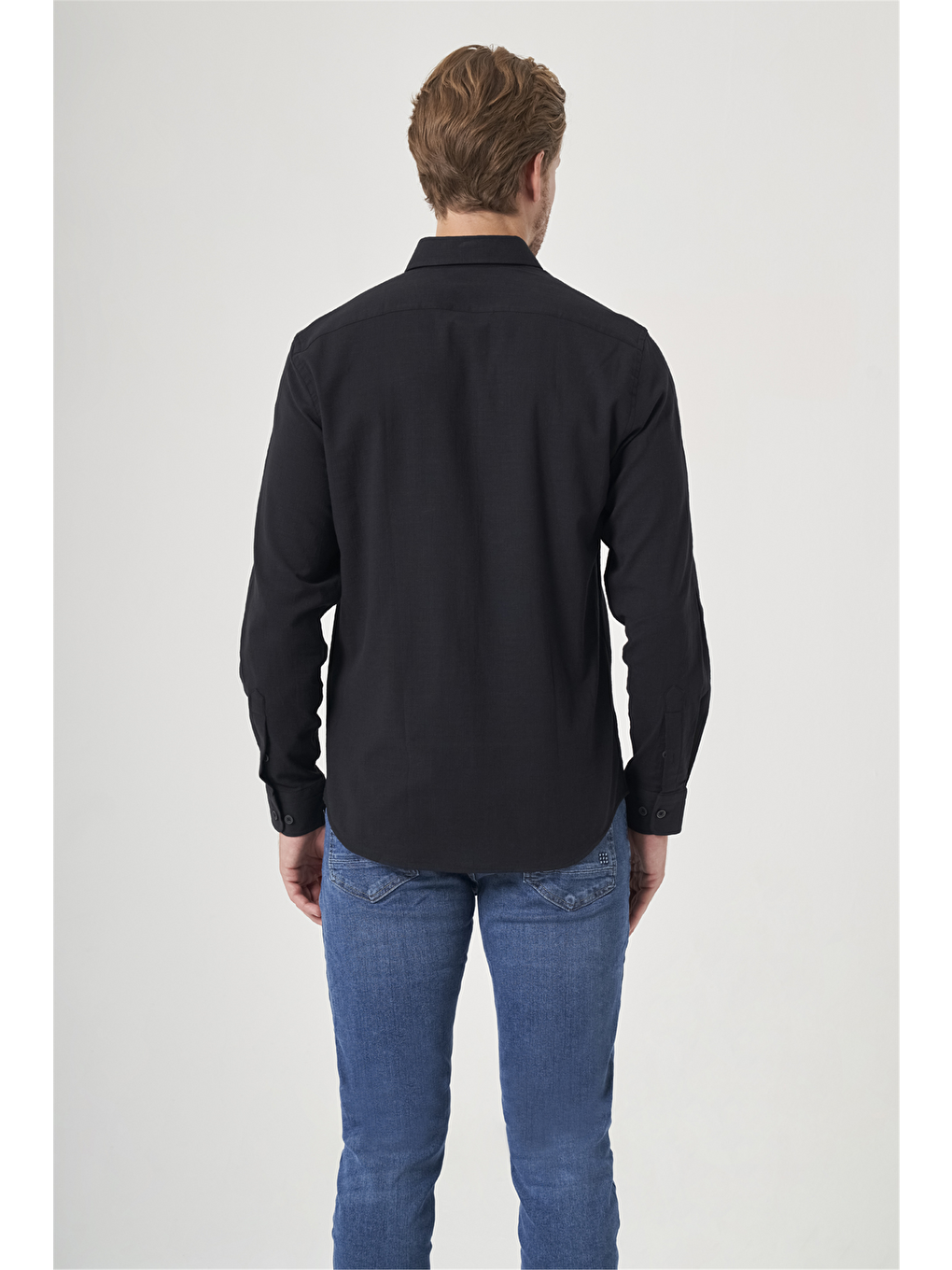 Siyah Biritli Yaka Uzun Kol Cepsiz Slim Fit Pamuklu Gömlek 1004260207-4