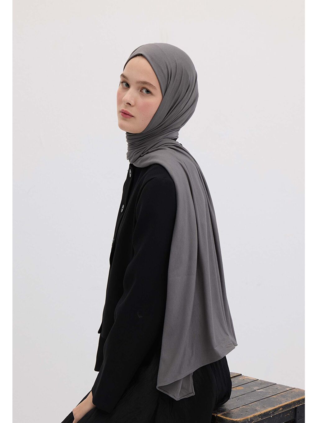 Gri Bambu Penye Şal Koyu Grı