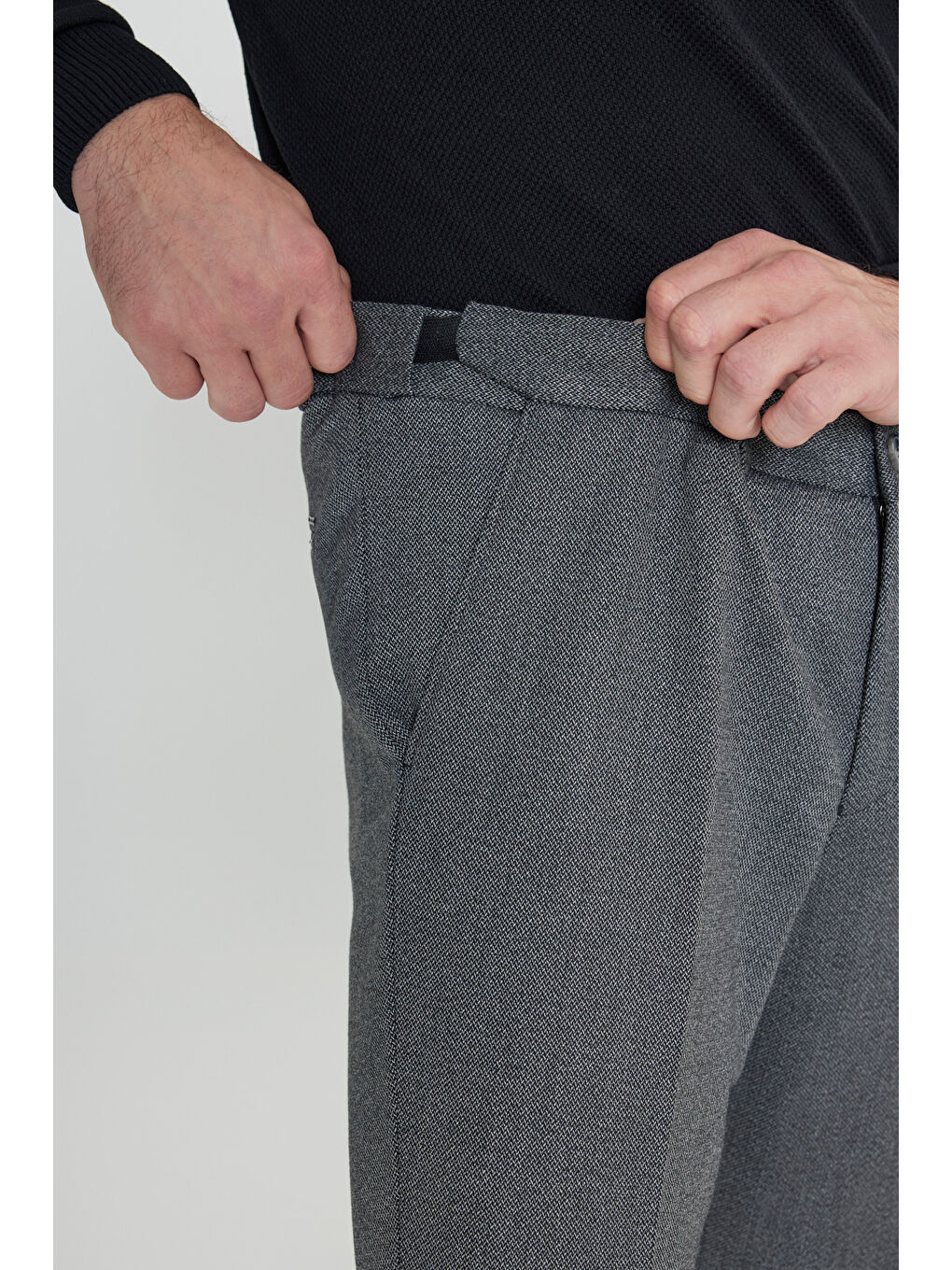 Erkek Antrasit Comfort Fit Rahat Kesim Beli Gizli Lastikli Desenli Esnek Yan Cep Klasik Pantolon-3