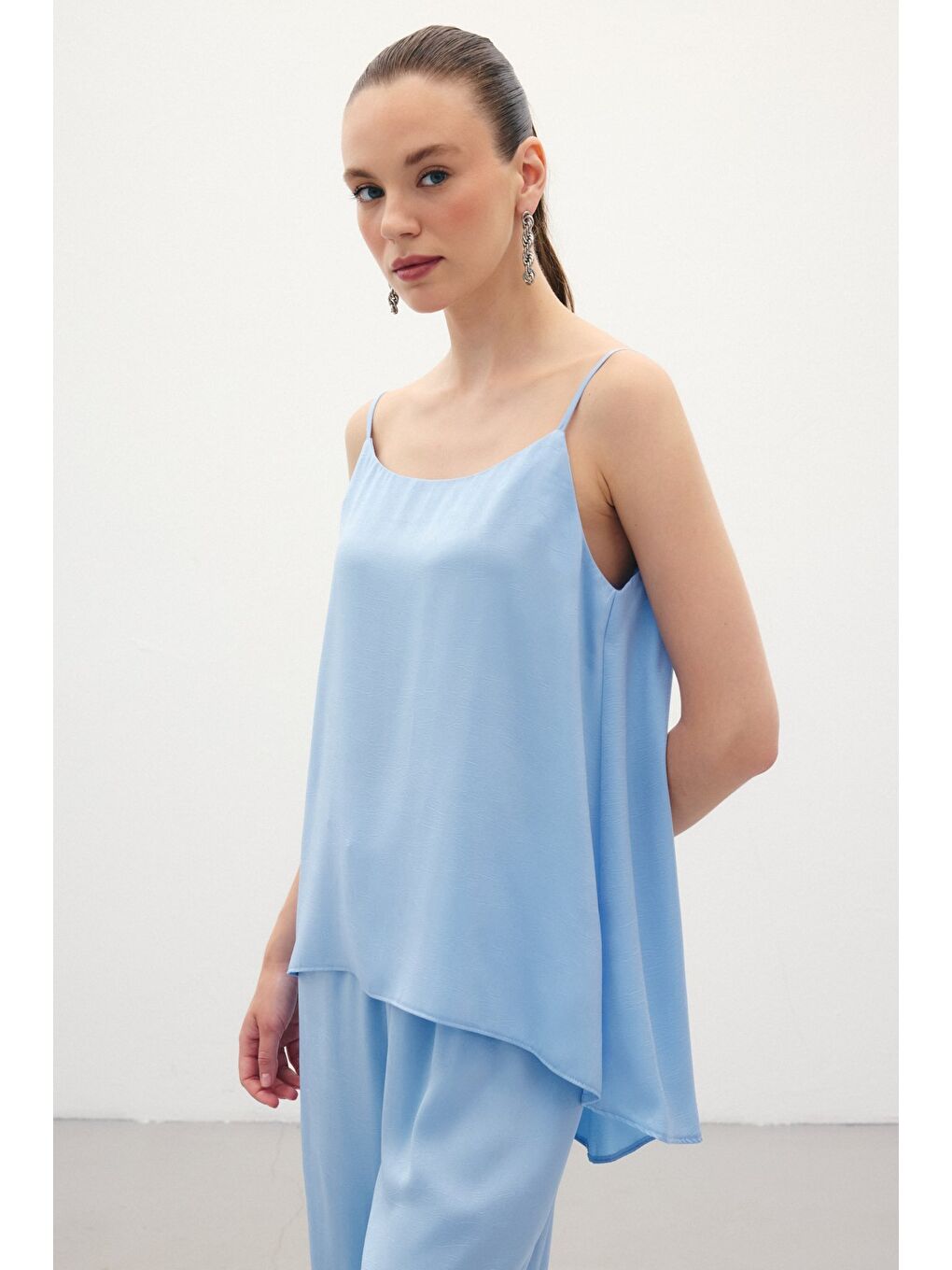 Askılı Saten Bluz - Mavi