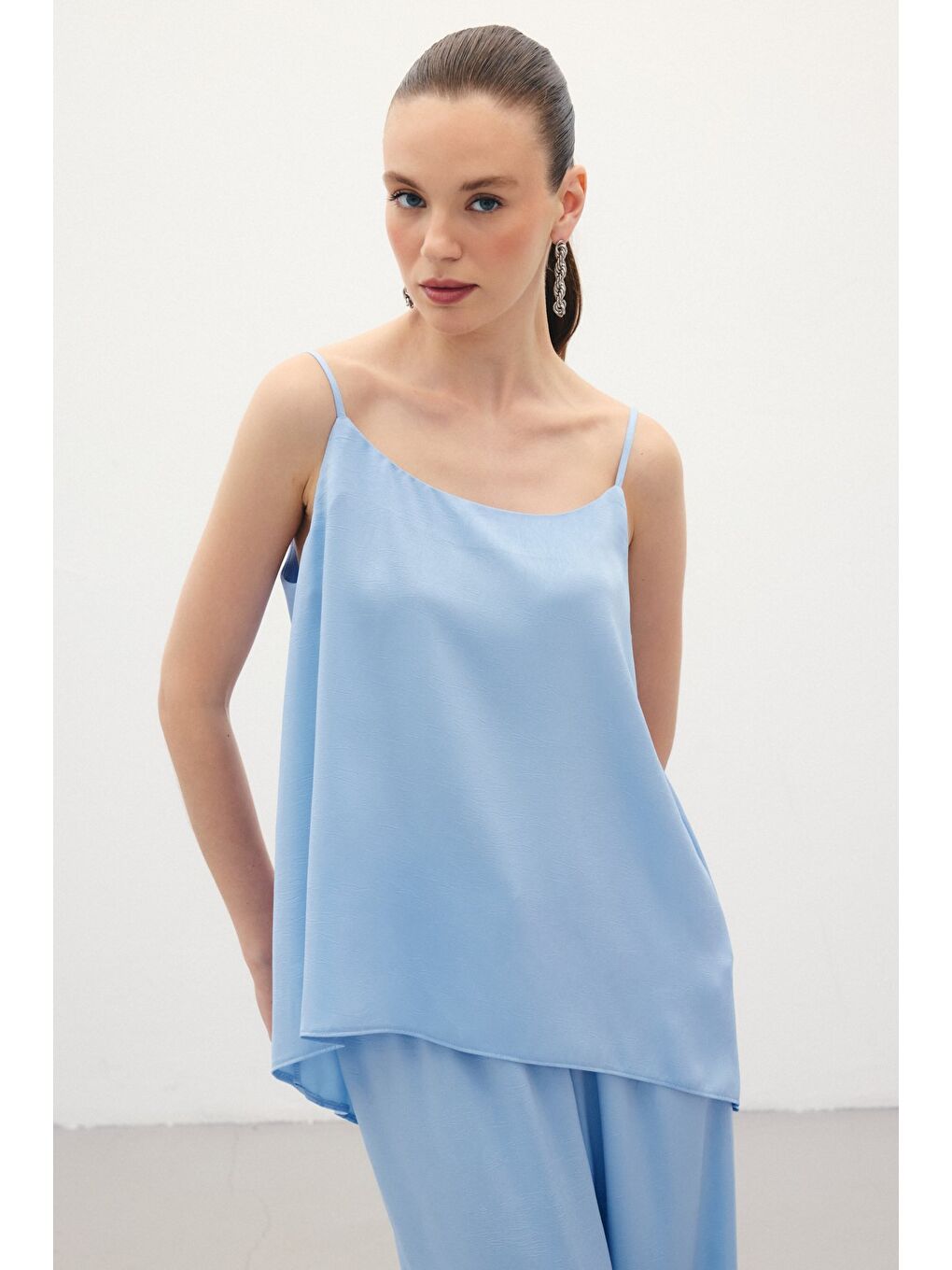 Askılı Saten Bluz - Mavi-2