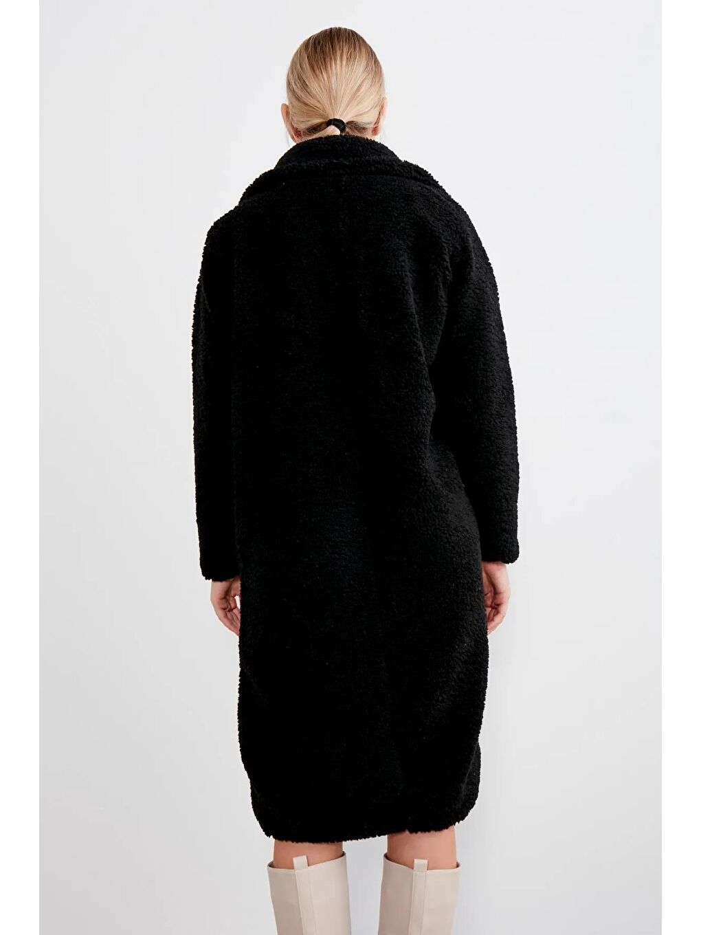 Siyah Kadın Uzun Pelüş Kaban-2