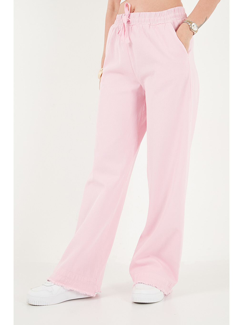 Pembe Pamuklu Belden Bağlamalı Yüksek Bel Geniş Paça Cepli Regular Fit Kadın Pantolon 668yp4760-3