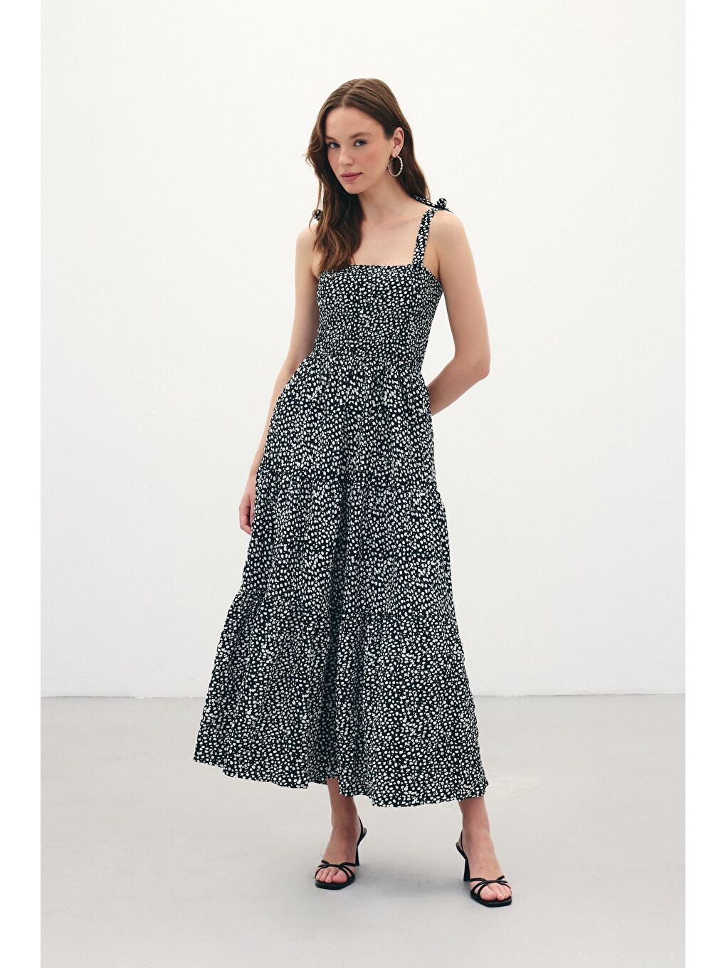 Desenli Uzun Elbise - Siyah-2