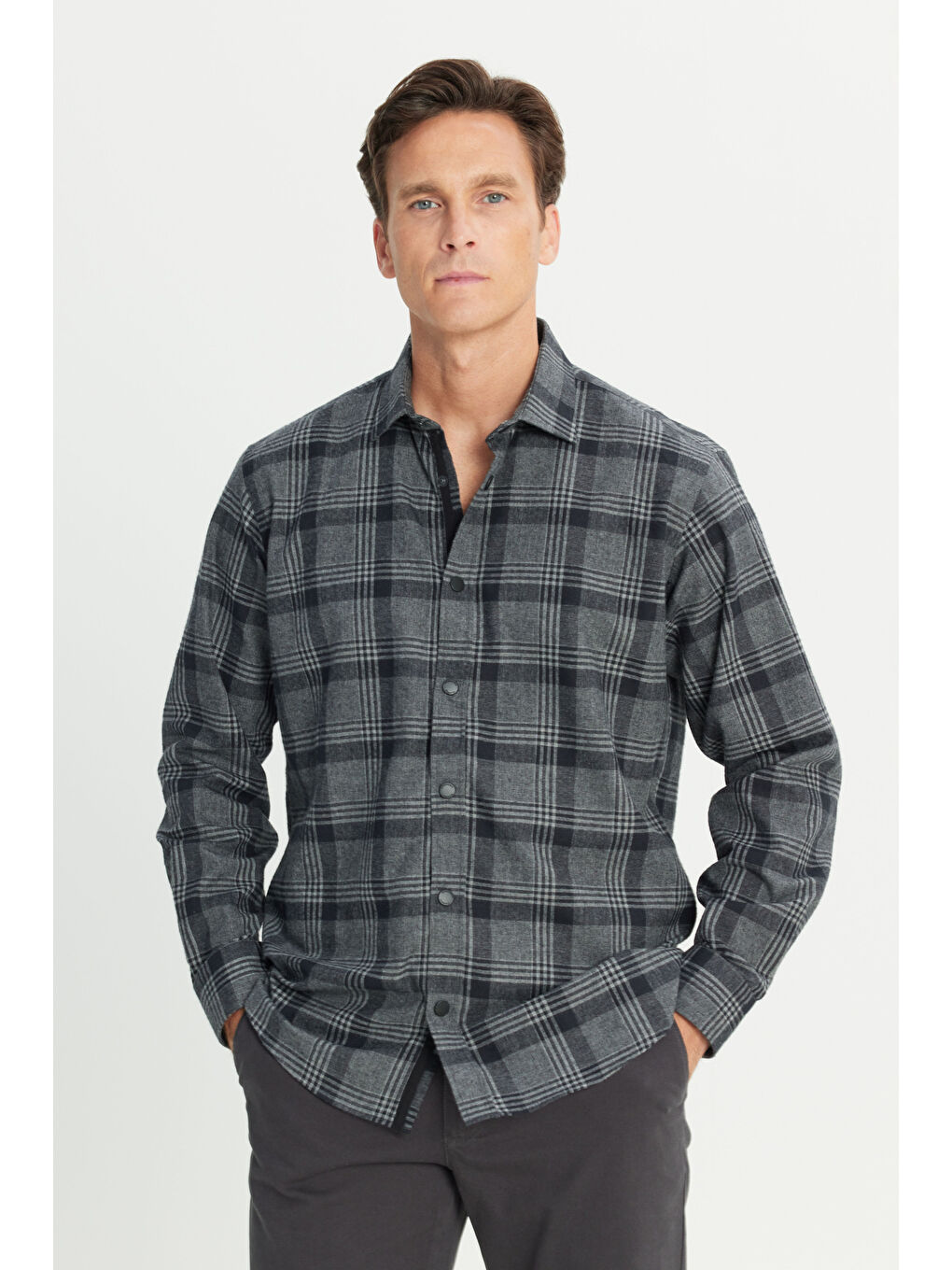 Erkek Antrasit Pamuklu Flanel Comfort Fit Rahat Kesim Klasik Yaka Ekose Desenli Gömlek-2