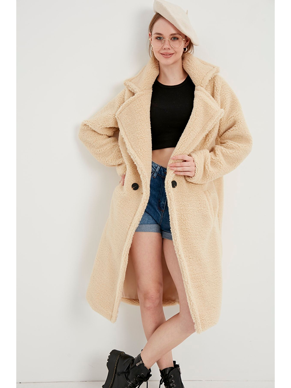 Ekru Kadın Uzun Pelüş Kaban-1