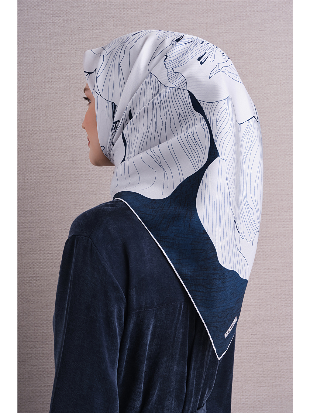 Lacivert Saf İpek Twill Eşarp 9639d 05-3