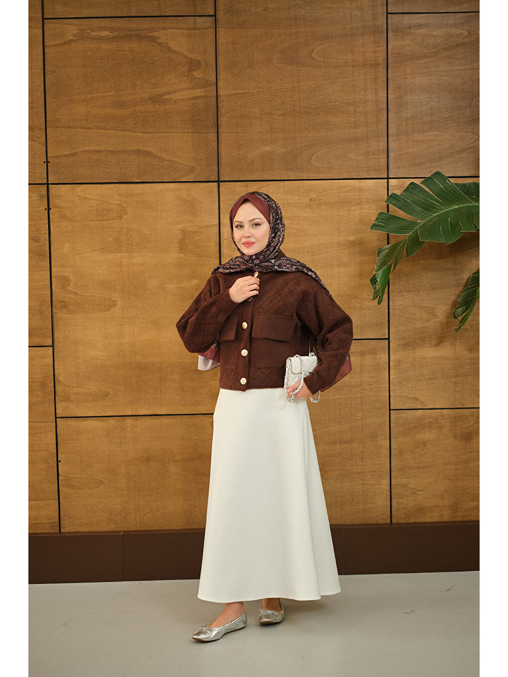 Ekru Kadın Kendinden Desenli Kapüşonlu Hırka Kahverengi-1