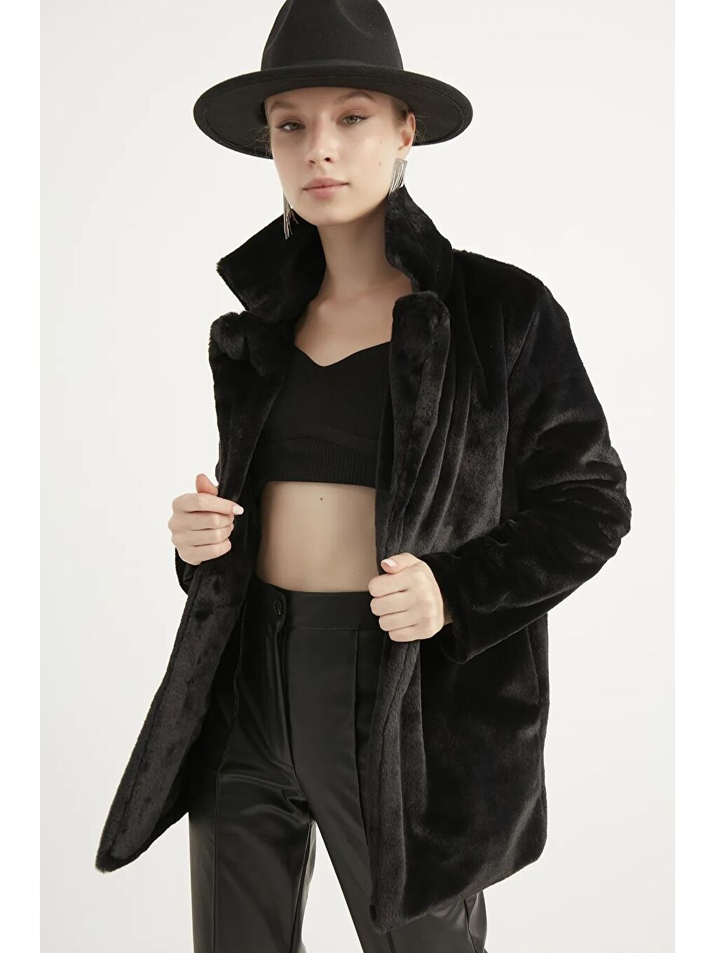 Kadın Siyah Pelüş Mont Kaban-4
