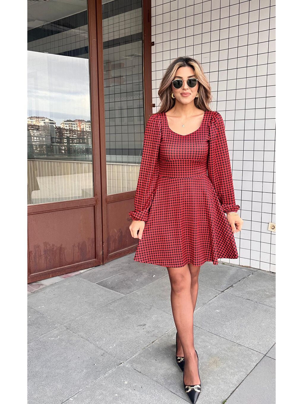 Kırmızı Kadın Uzun Kollu Kare Kalp Yakalı Mini Modal Elbise-3