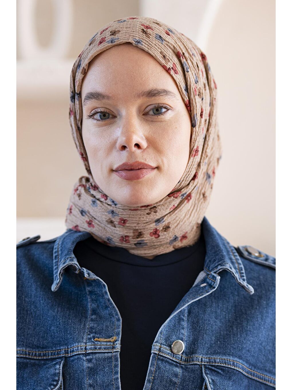 Kahverengi Kadın Çiçek Desenli Kırışmaz Bürümcük Şal 190*80 Cm-1