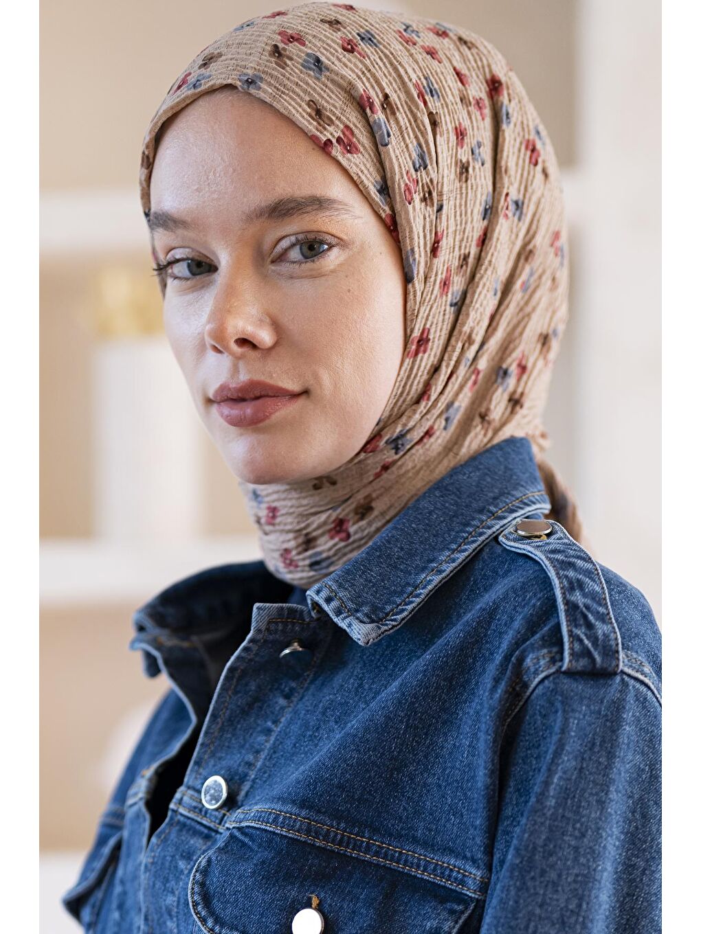 Kahverengi Kadın Çiçek Desenli Kırışmaz Bürümcük Şal 190*80 Cm-2