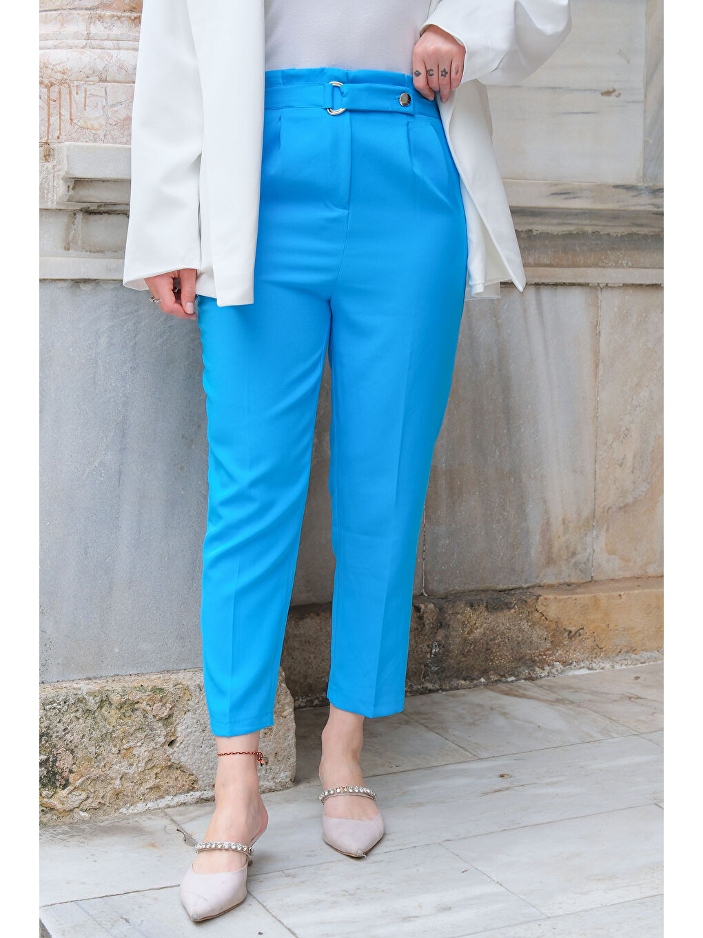 Kadın KEMER DETAY KUMAS PANTOLON Açık Mavi-1
