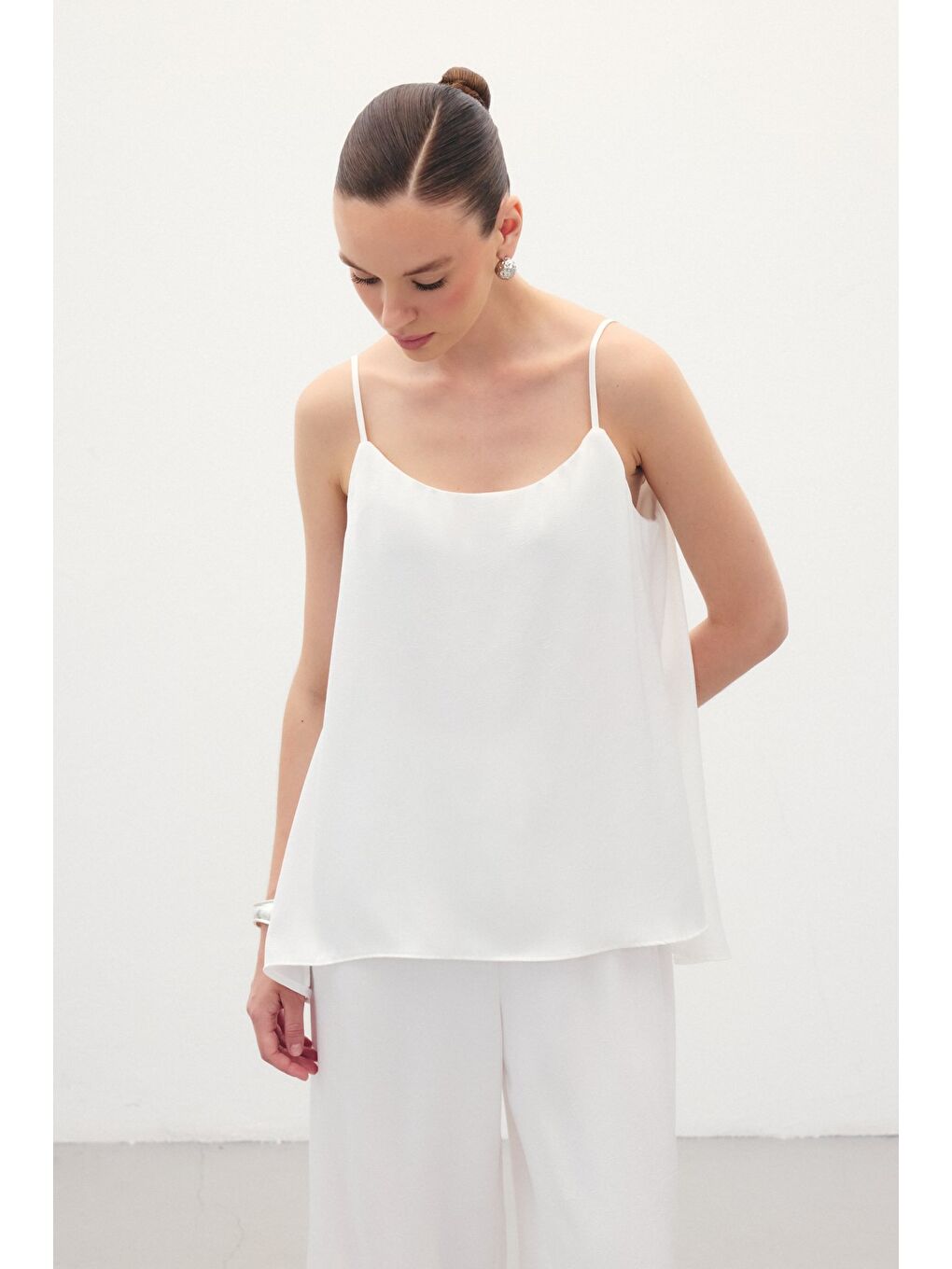 Askılı Saten Bluz - Ekru-1