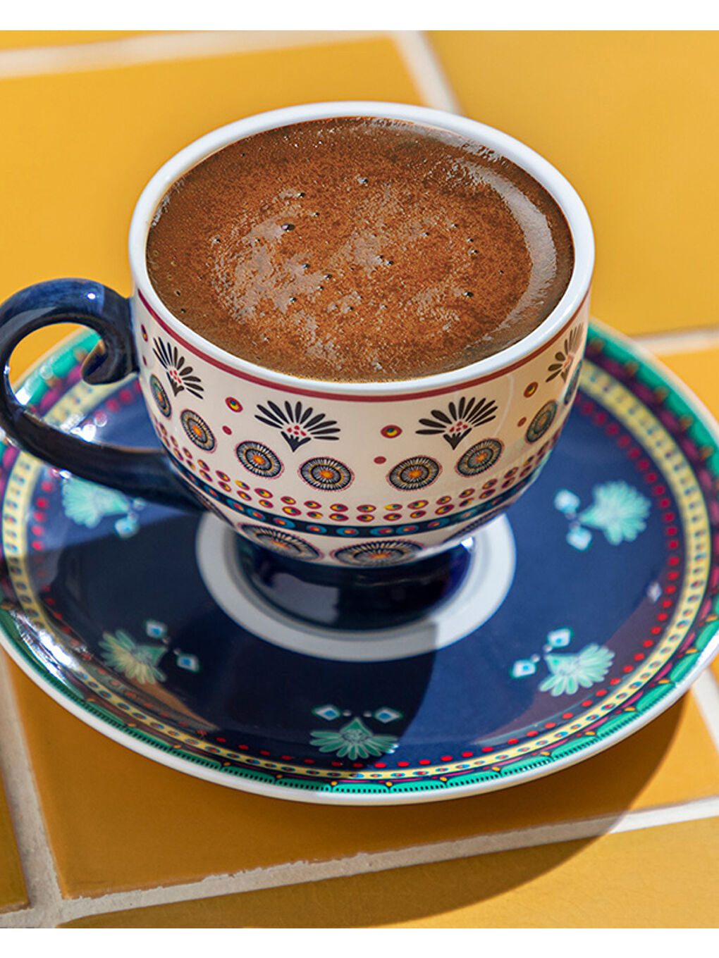 Lacivert Exotic Wild New Bone China Kahve Fincan Takımı 4 Parça 2 Kişilik Sarı-1