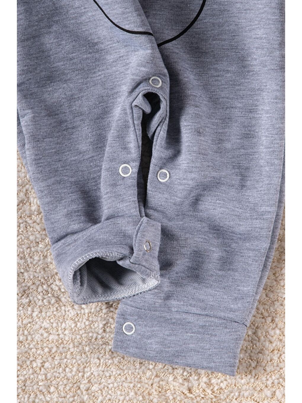 Gri Gülen Yüz Suratlı Şapkalı Çocuk Bebek Tulum-1