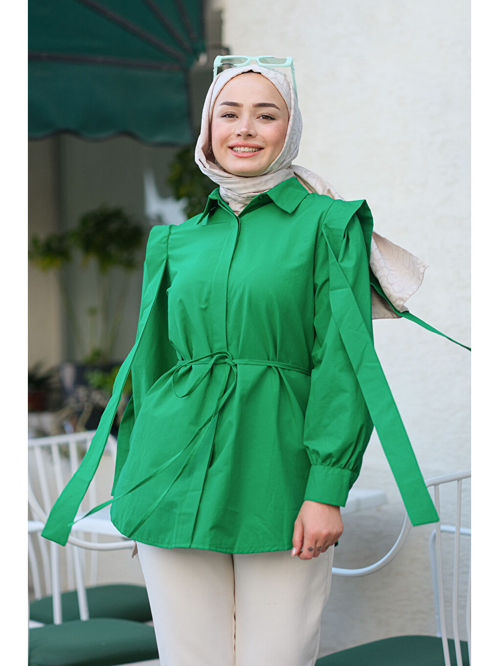 Kadın Pile Detay Önü Gizli Düğmeli Gömlek Yeşil-1