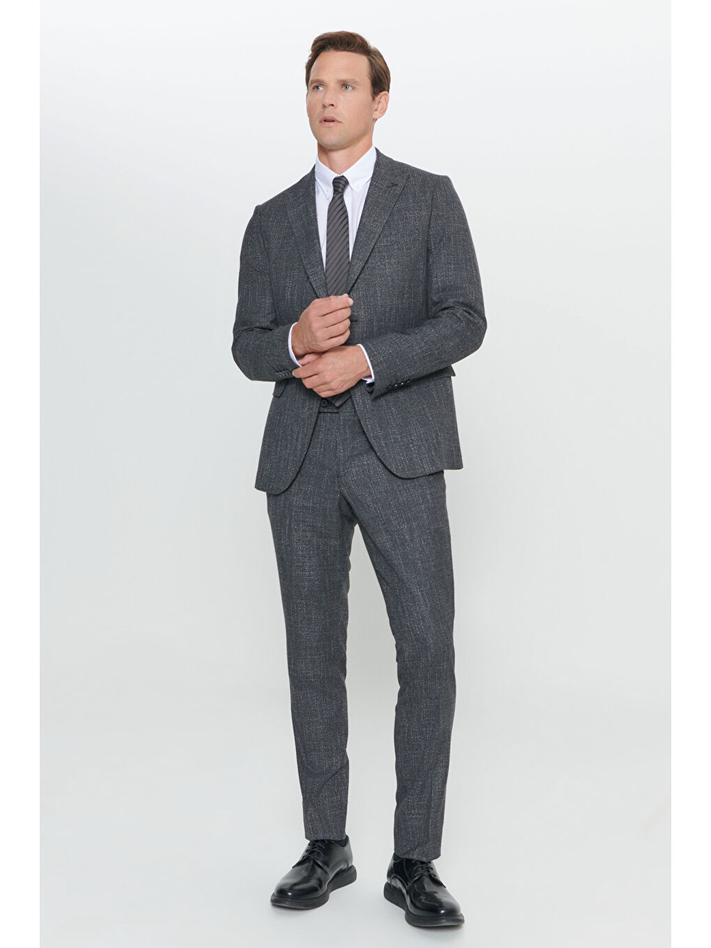 Erkek Antrasit Slim Fit Dar Kesim Kırlangıç Yaka Desenli Çift Pantolonlu Takım Elbise-1