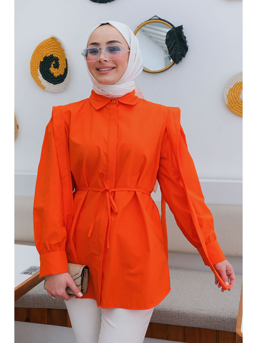 Kadın Pile Detay Önü Gizli Düğmeli Gömlek Turuncu-2