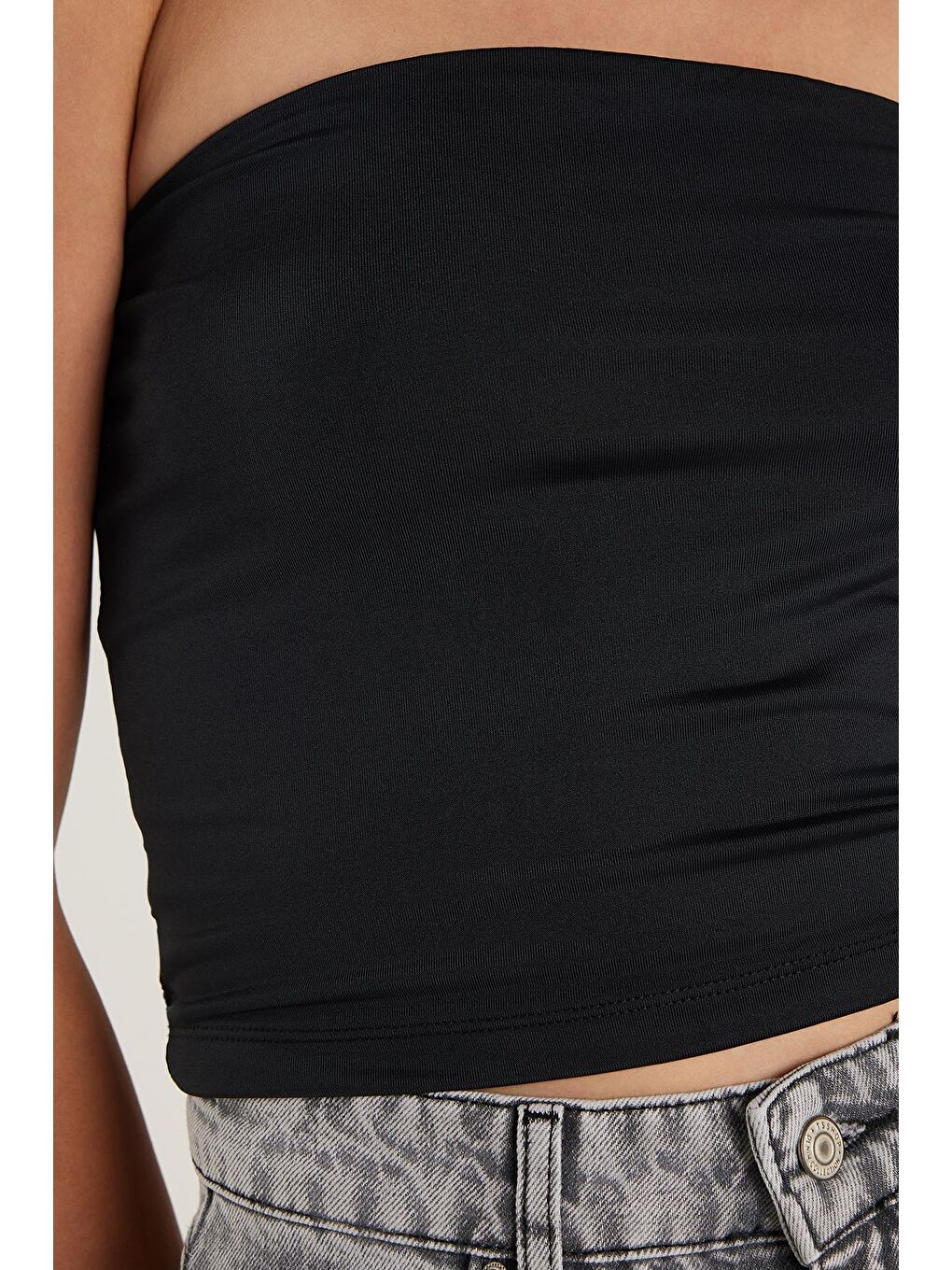 Kadın Slim Fit Dar Kesim Straplez Siyah Body-2