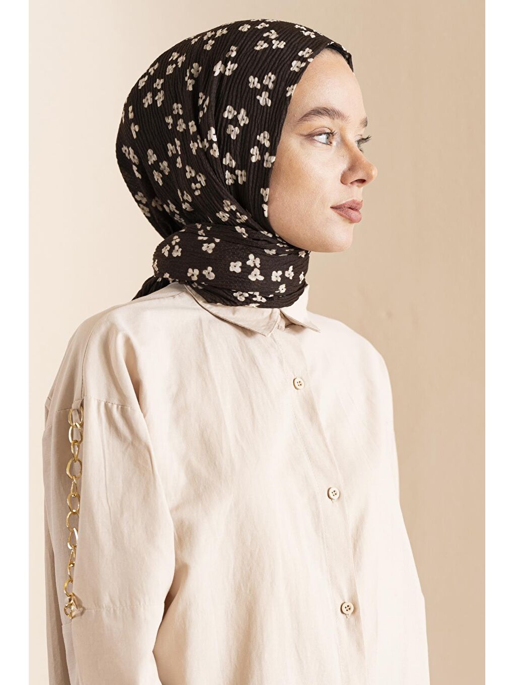 Kahverengi Kadın Çiçek Desenli Kırışmaz Bürümcük Şal 190*80 Cm-2