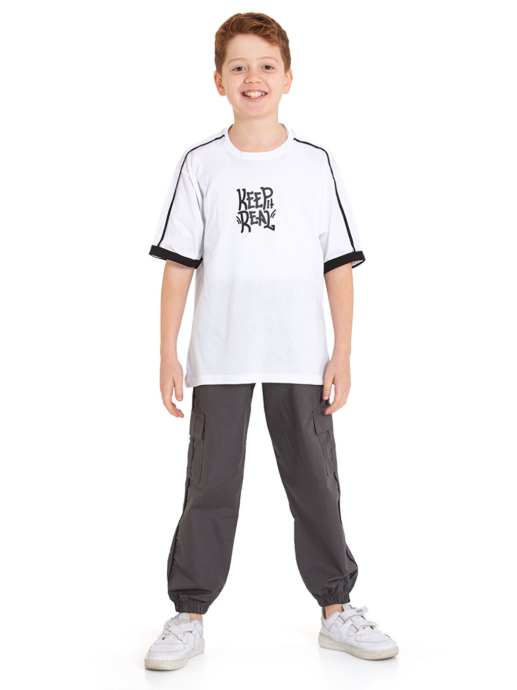 pi pengai Beyaz Erkek Çocuk 2'li Takım (Jogger Paraşüt Pantolon+Tişört) P1167-69