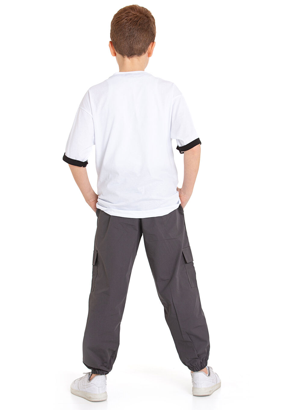 pi pengai Beyaz Erkek Çocuk 2'li Takım (Jogger Paraşüt Pantolon+Tişört) P1167-69 - 2