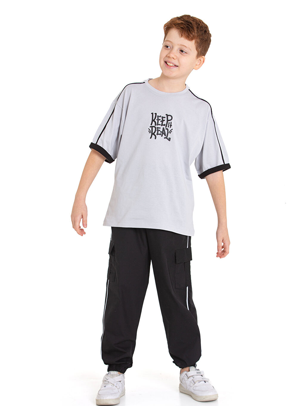 pi pengai Gri Erkek Çocuk 2'li Takım (Jogger Paraşüt Pantolon+Tişört) P1167-69 - 2