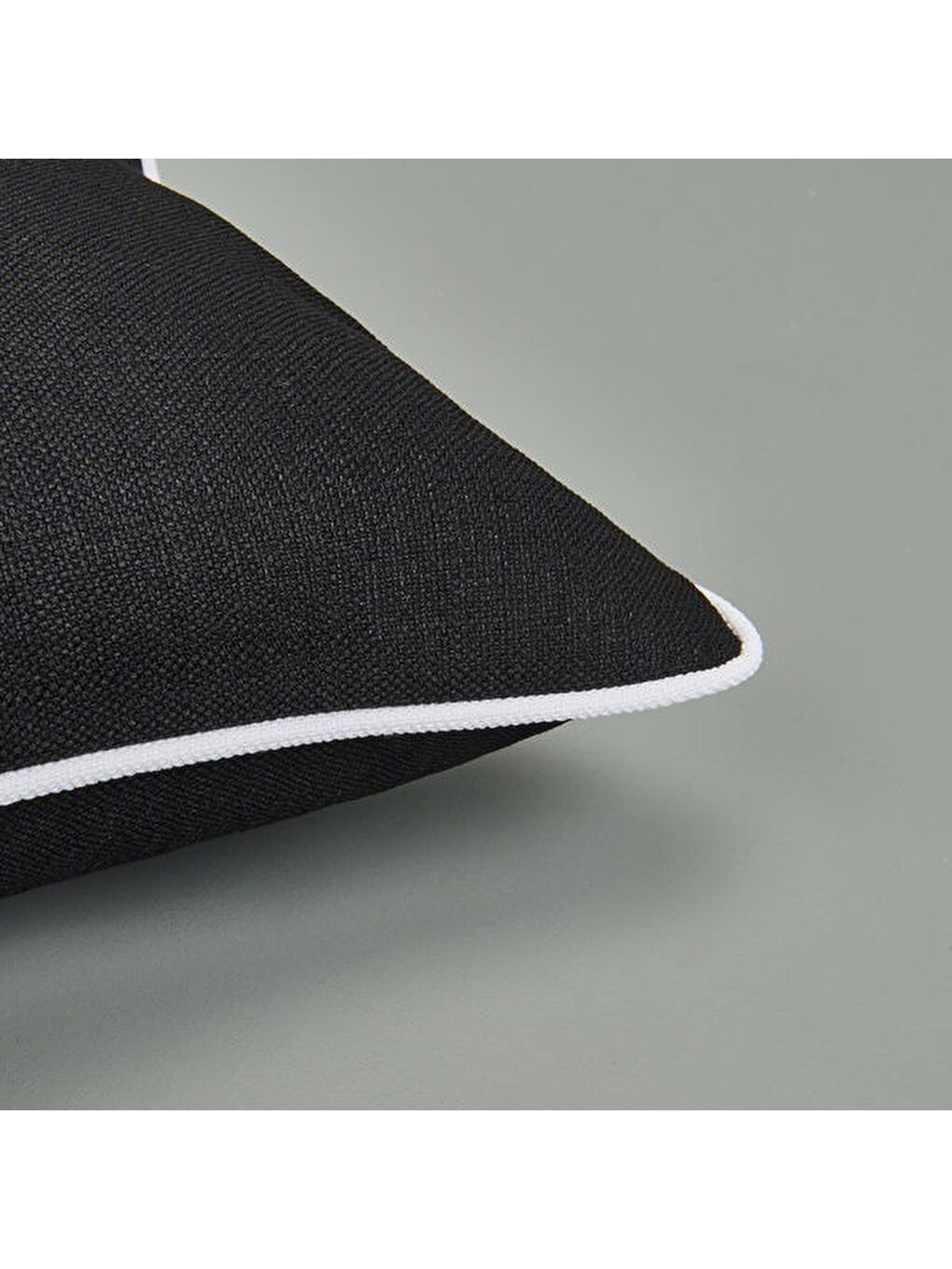 Soft Ethnic Biyeli Kırlent - Siyah - 30x50 cm-2