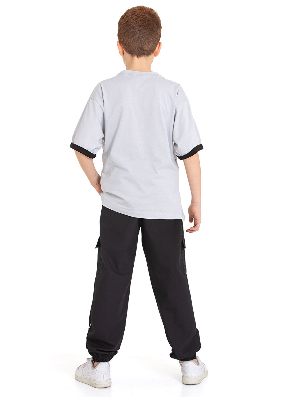 pi pengai Gri Erkek Çocuk 2'li Takım (Jogger Paraşüt Pantolon+Tişört) P1167-69 - 3