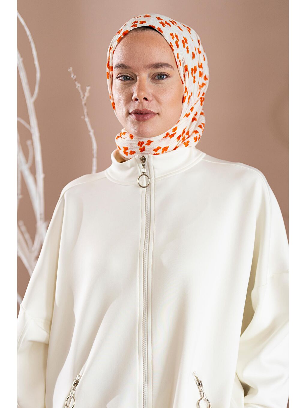 Turuncu Kadın Çiçek Desenli Kırışmaz Bürümcük Şal 190*80 Cm-3