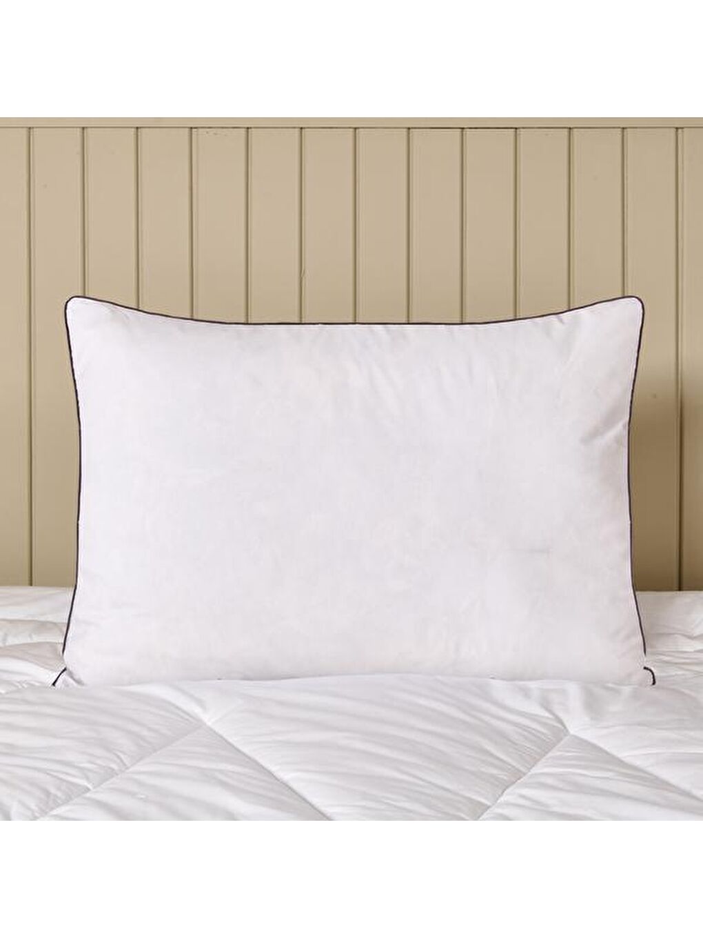 Beyaz Soft Kaz Tüyü Yastık - 50x70 cm