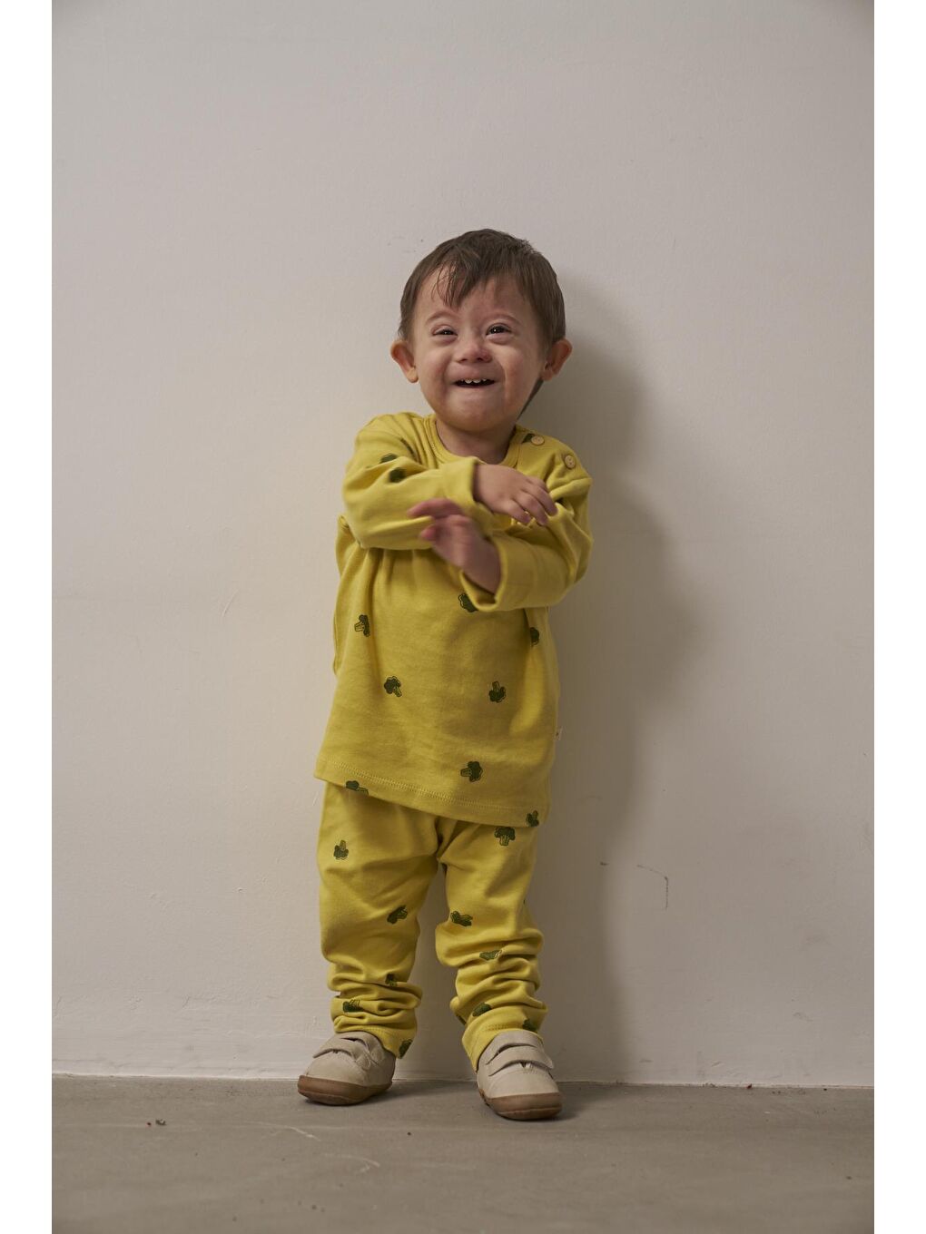 Ekru Brokoli Baskılı Bebek Alt Üst Takım-11