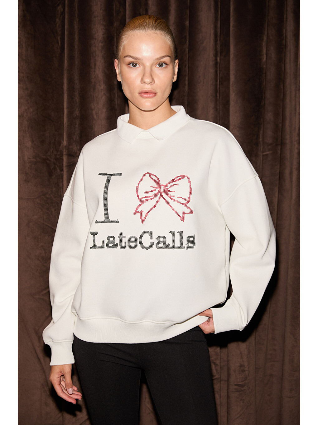 Selften Kadın Yumuşak Kumaşlı Polo Yaka Nakış Detaylı Ekru Sweatshirt-3