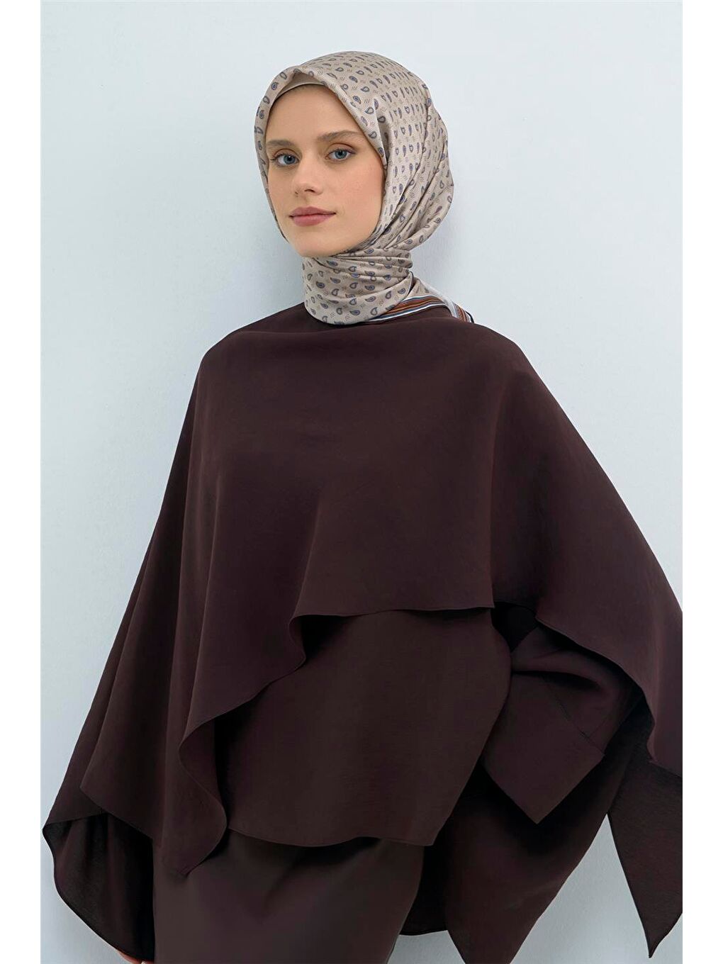 Kahverengi Saf İpek Sura Eşarp 9548D 33-1