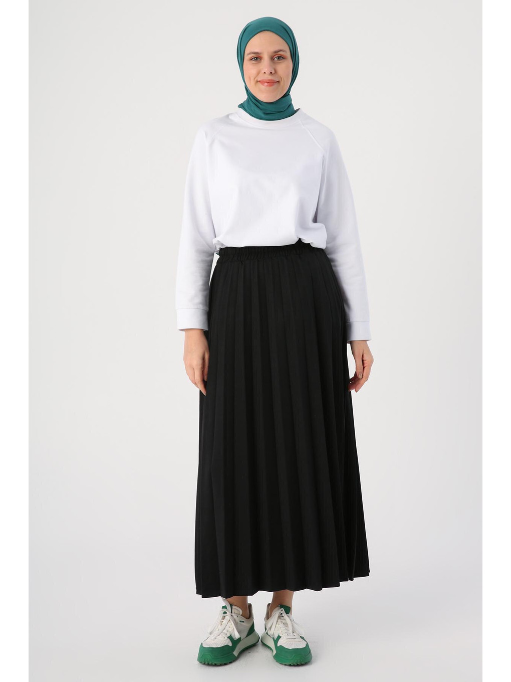Siyah Beli Lastikli Örme Plise Etek-1