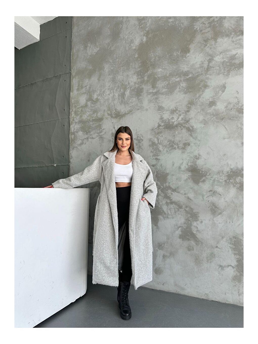 Gri Yün Saçaklı Kaşe Kumaş Kuşaklı Kaban-5