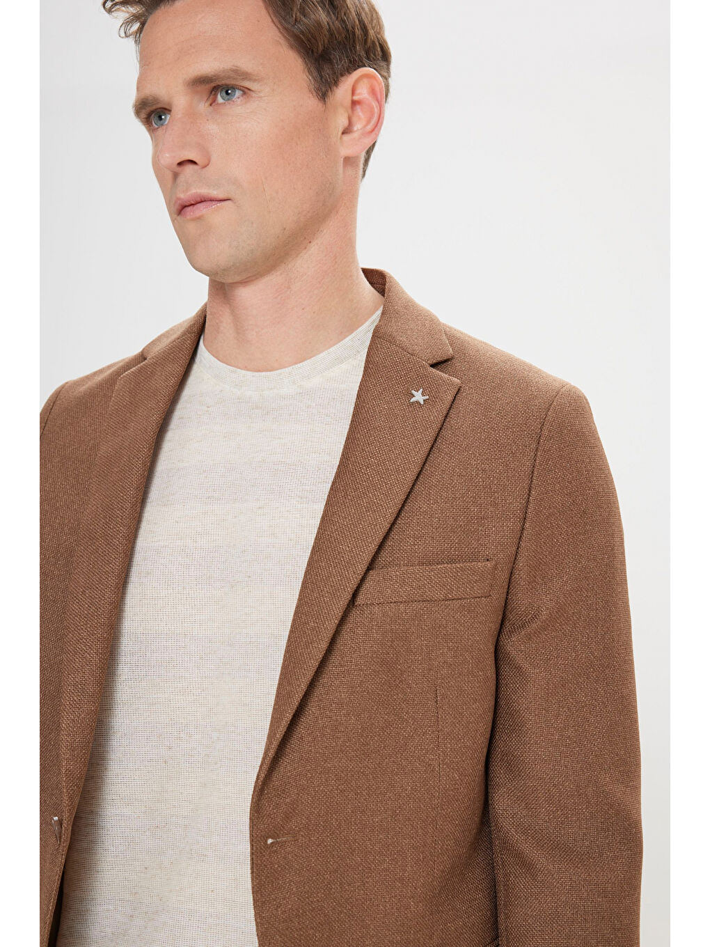 Erkek Kahverengi Slim Fit Dar Kesim Mono Yaka Armürlü Blazer Ceket-4