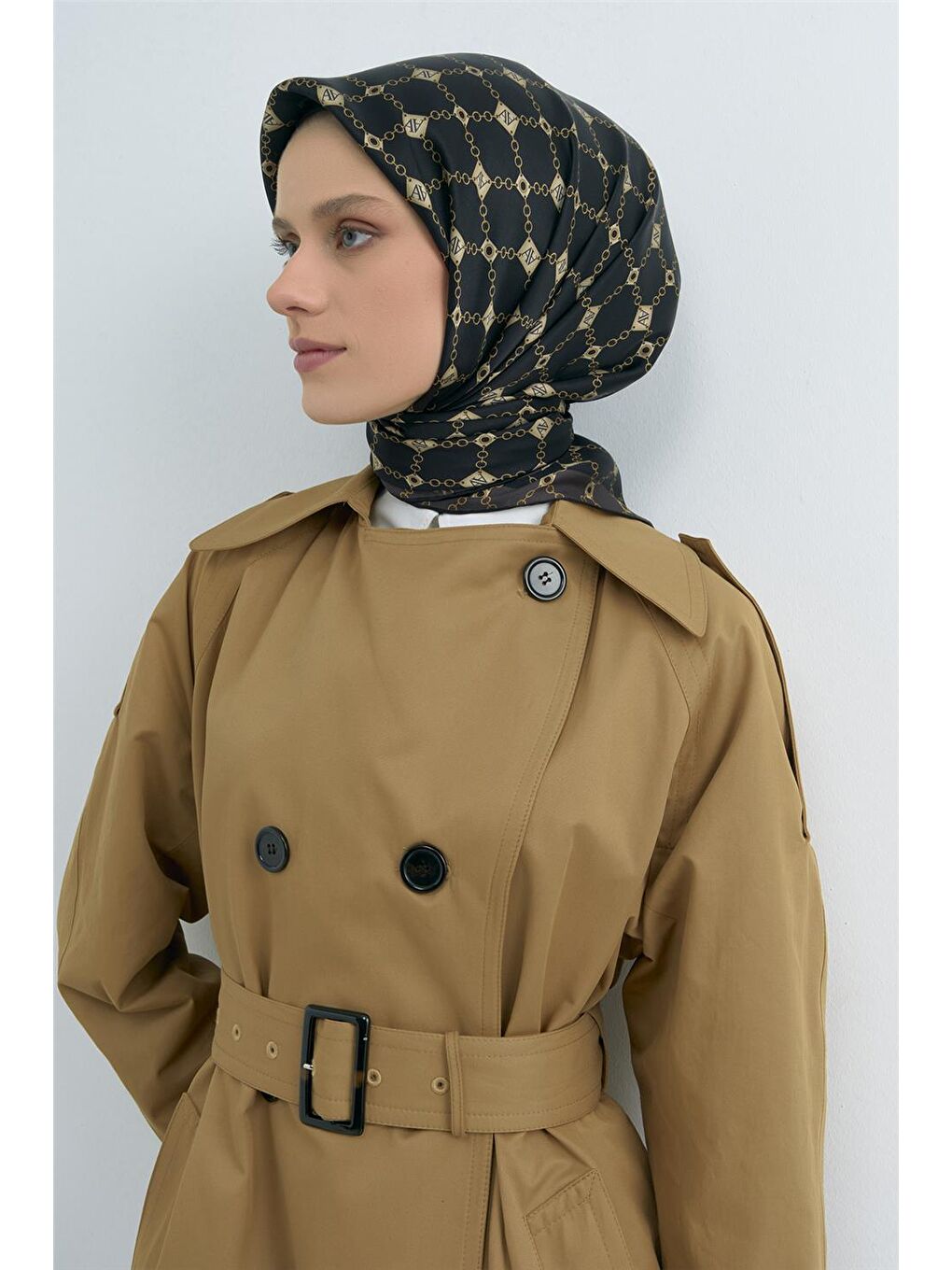 Siyah Saf İpek Twill Eşarp 9530D 82-1