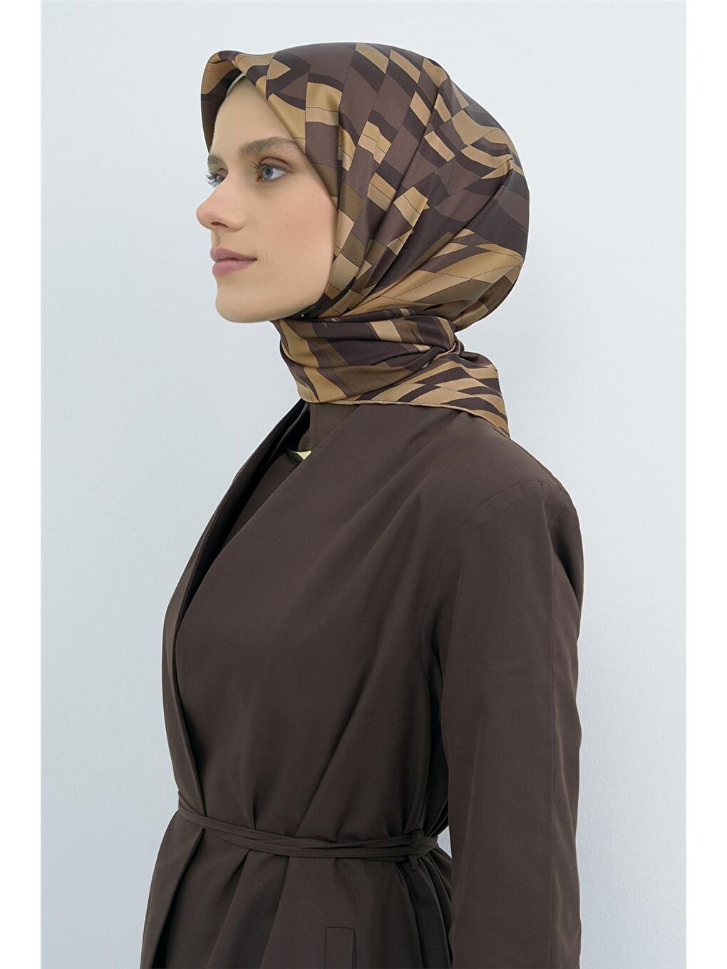 Kahverengi Saf İpek Sura Eşarp 9507D 02-3