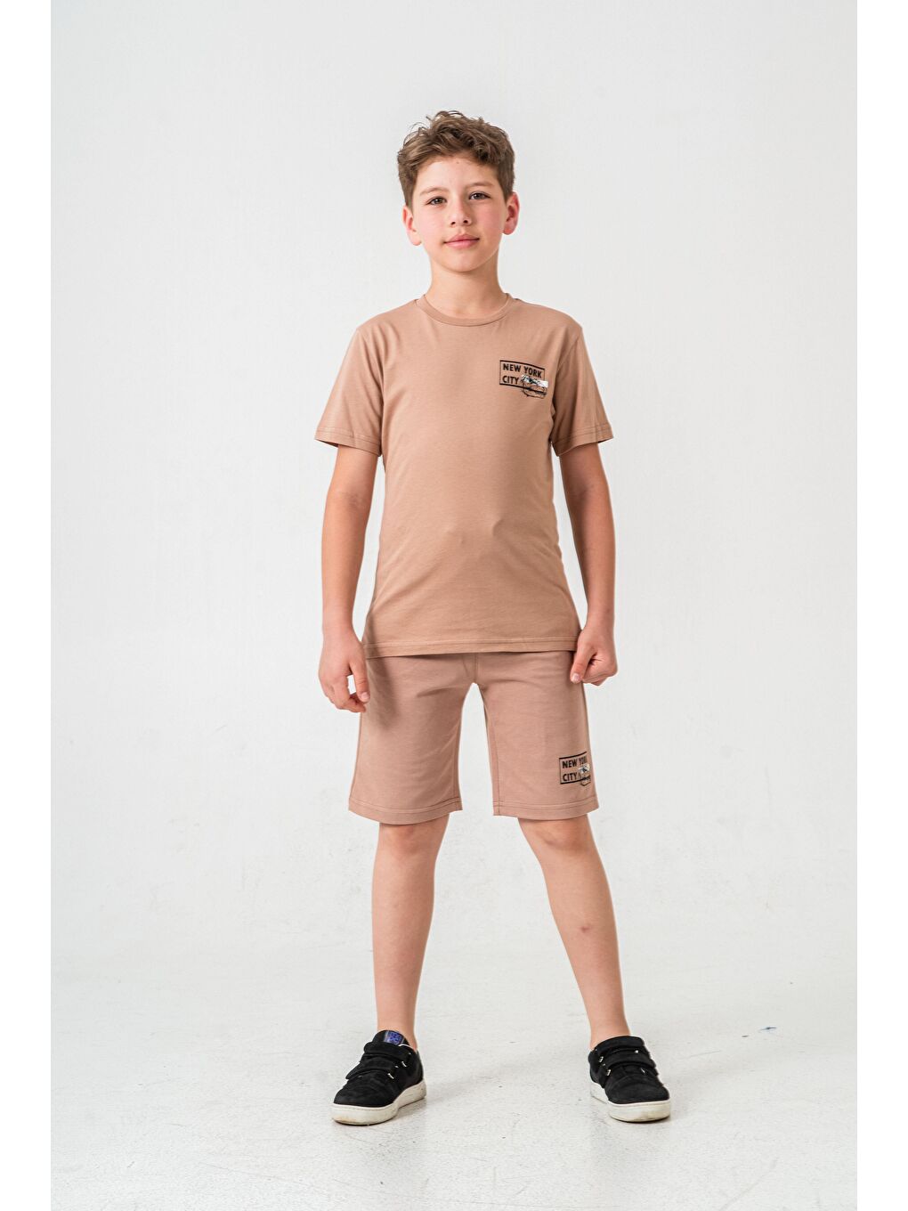 Bej New York City Baskılı  Erkek Çocuk Şort - Tişört Takımı