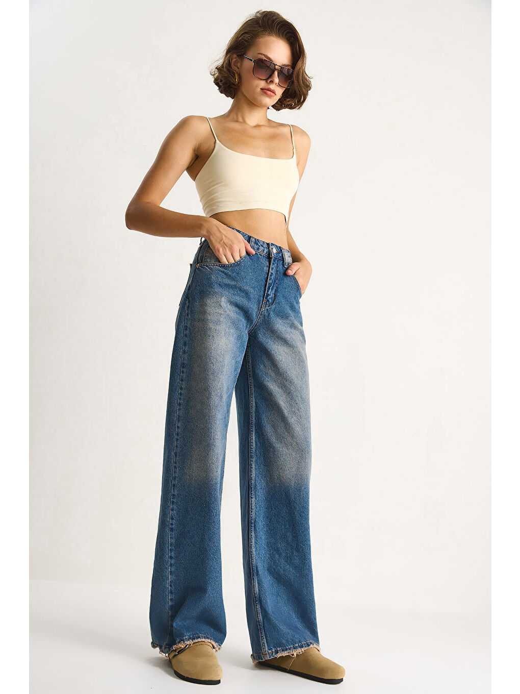 Mavi Kadın Yüksek Bel Soluk Efektli Bol Kesim Denim Pantolon-2