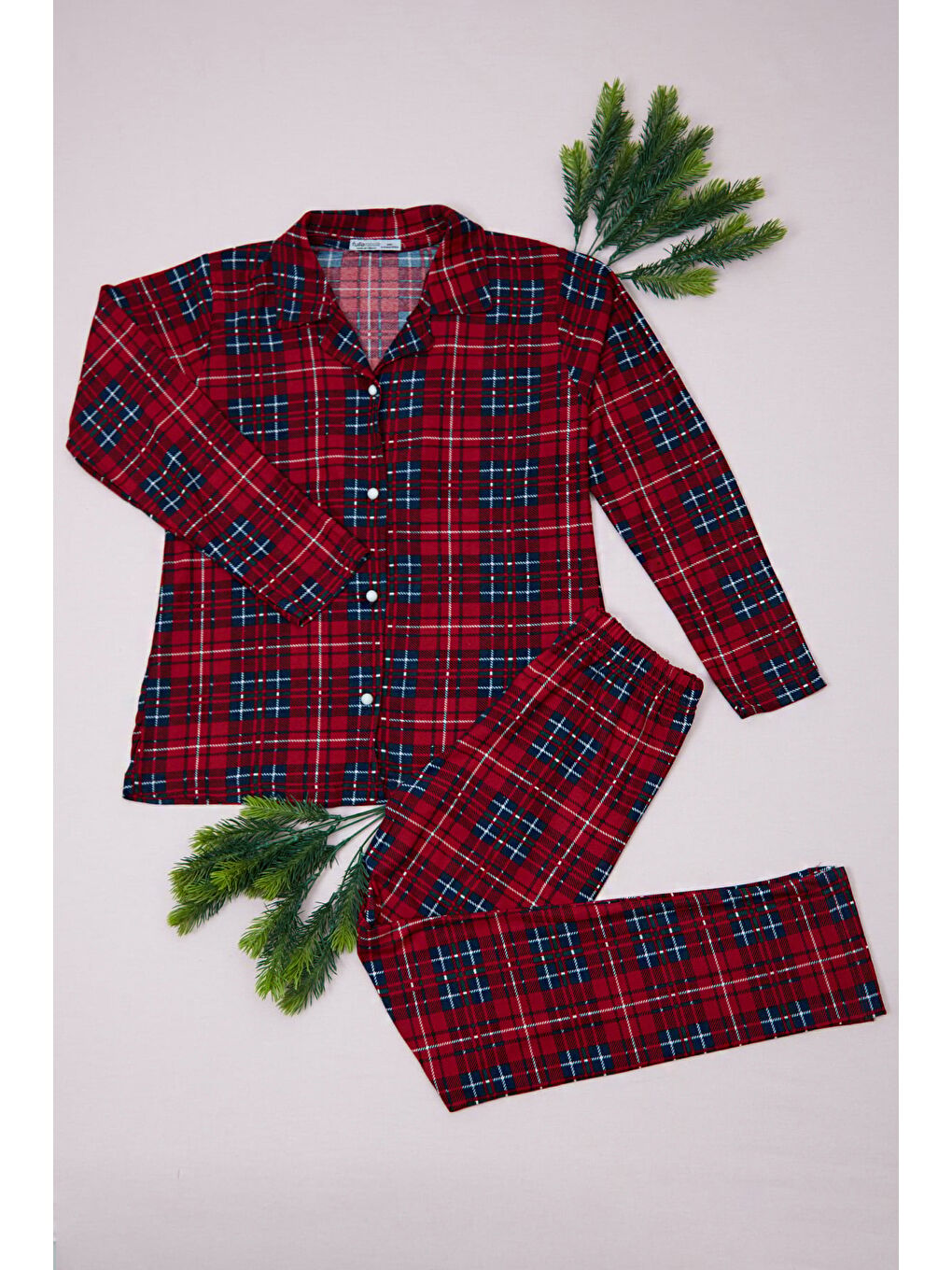 Kırmızı Ekose Desenli Süet Kız Çocuk Pijama Takımı-2