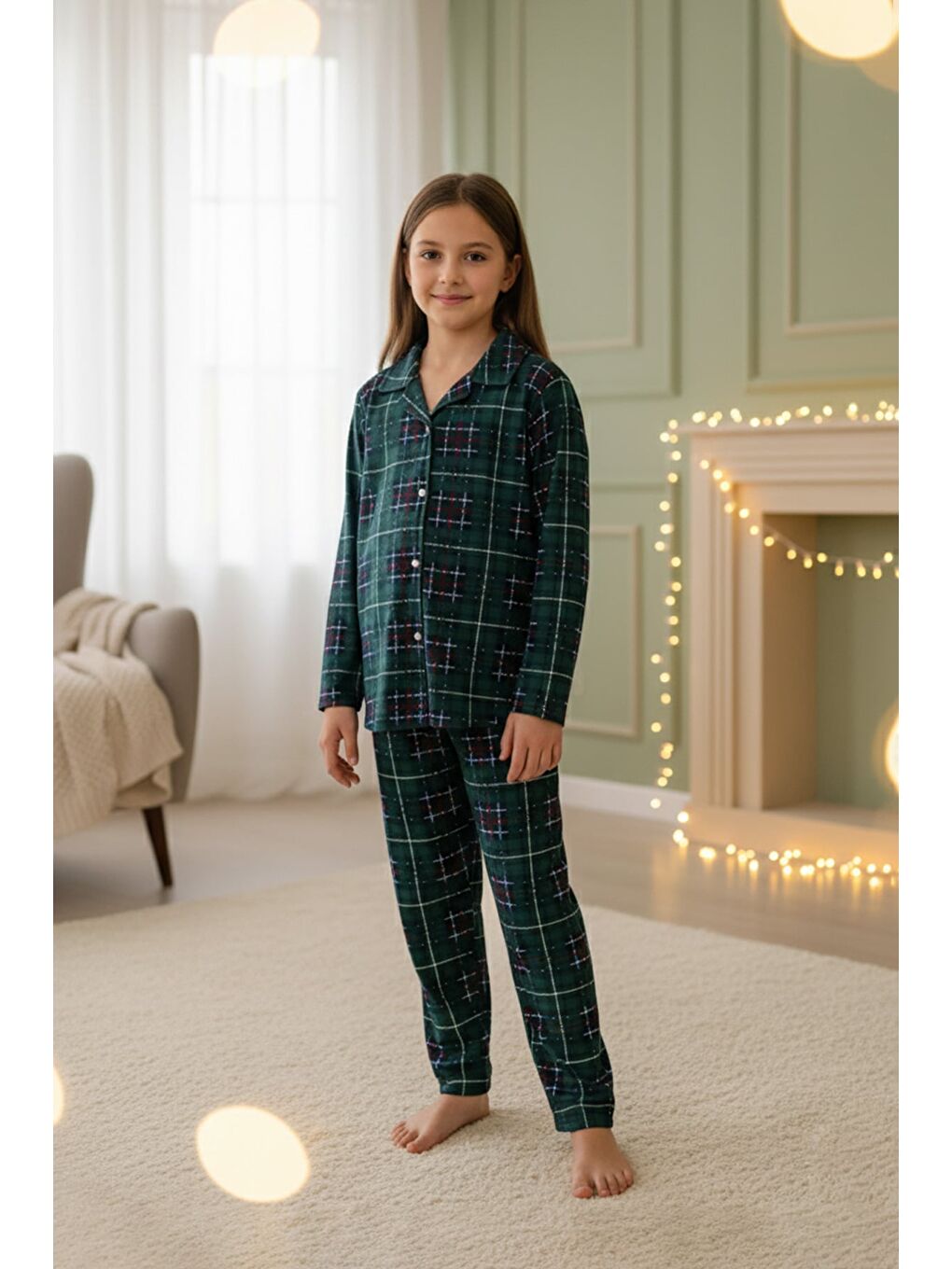 Yeşil Ekose Desenli Süet Kız Çocuk Pijama Takımı