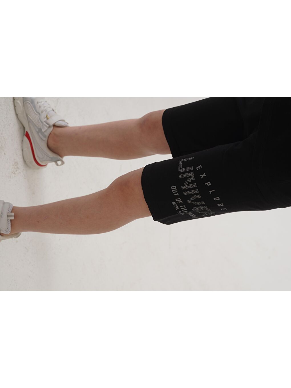 Siyah Explore The Universe Out Of This World More Space Baskılı Erkek Çocuk Şort - Tişört Takımı-5