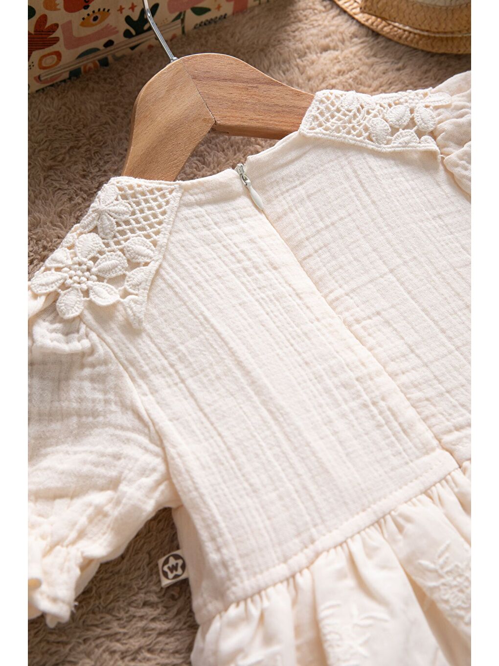 Ekru Krem Dantel Yakalı Kız Bebek Kısa Kol Elbise 22666-4